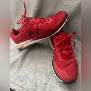 ❤️Under Armour Athletic Shoes Size 12